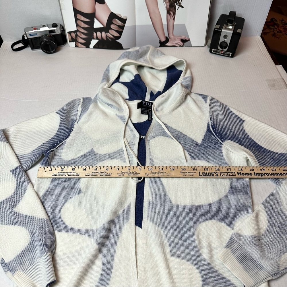 Y2K Heart Print Hooded Knit Top | Open Front Lightweight Sweater · FDJ - Picture 6 of 11